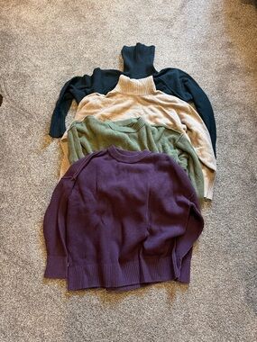 Classic Rib-Knit Women's Sweater - Purple, Green, Cream, Black